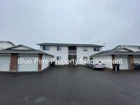 Building Photo - 2102 Stace St