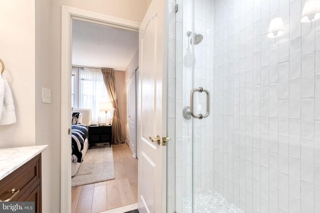 Building Photo - 1928 Aliceanna St