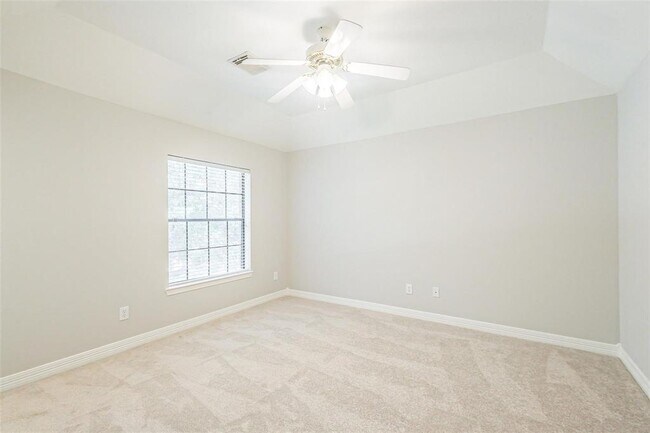 Building Photo - 12207 Salmon Creek