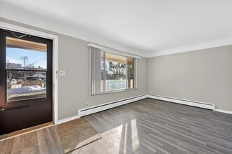 Building Photo - 23 W Burdick St