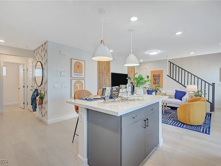 Building Photo - 915 Cadence Vw Wy