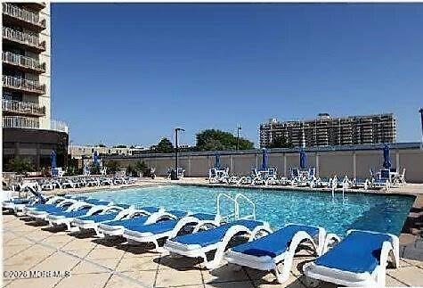 Building Photo - 787 Ocean Ave N