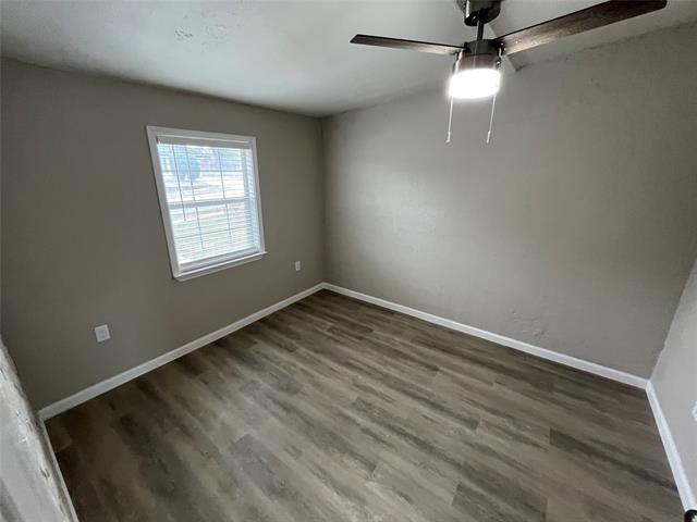 Building Photo - 917 Garden Dr