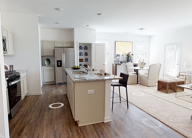 Building Photo - 4108 Haleston Rd