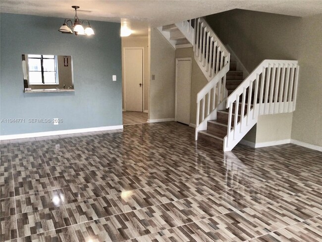 Building Photo - 4722 NW 82nd Ave