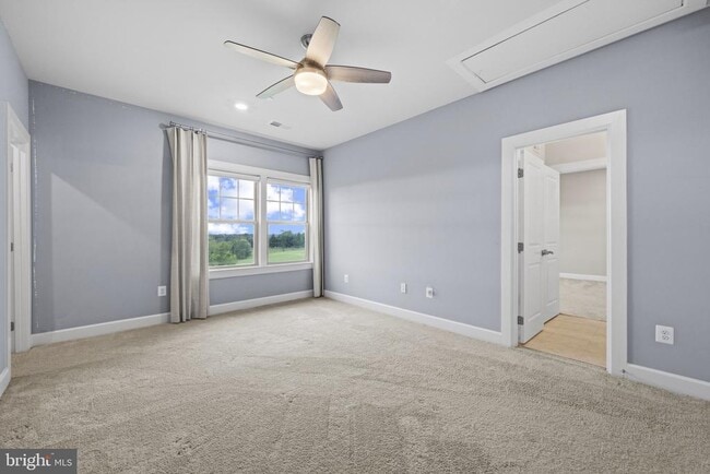 Building Photo - 7147 Starmount Ct