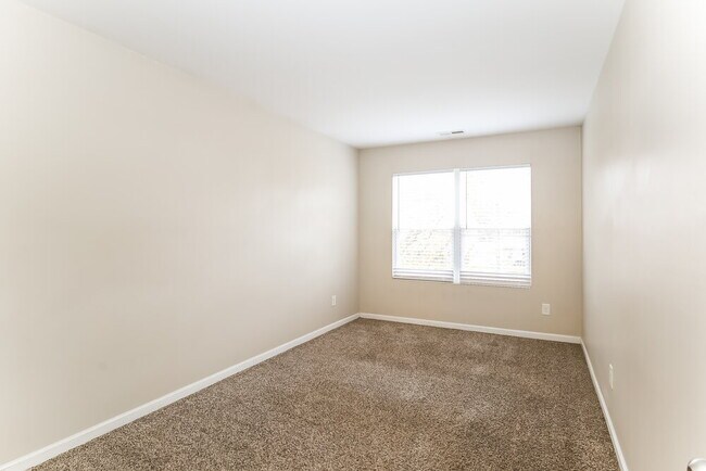 Building Photo - 12327 Bending Branch Rd