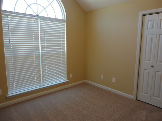 Building Photo - 1378 Walton Loop