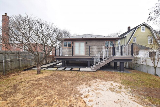 Building Photo - 86-16 262nd St