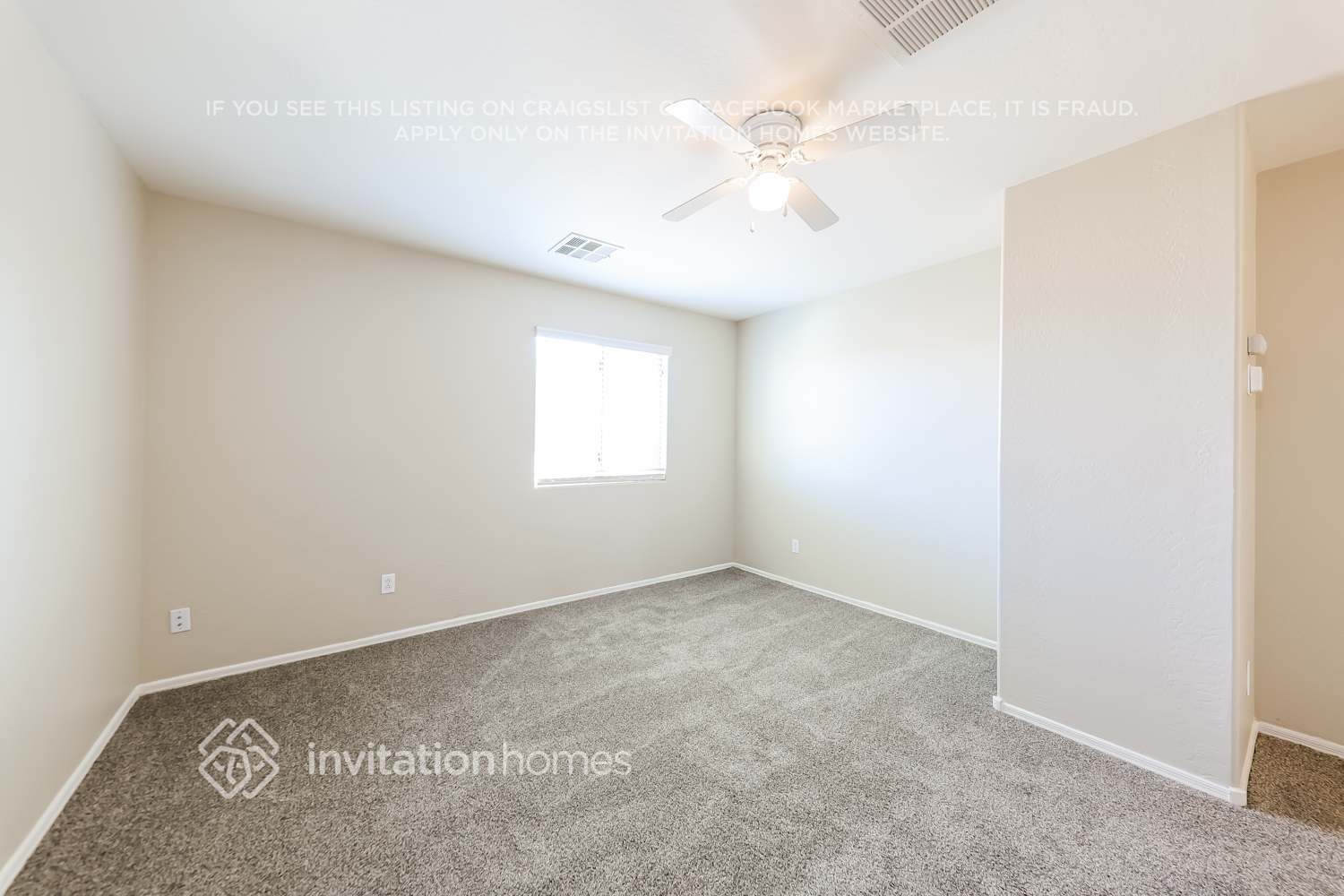 Building Photo - 35920 W Velazquez Dr