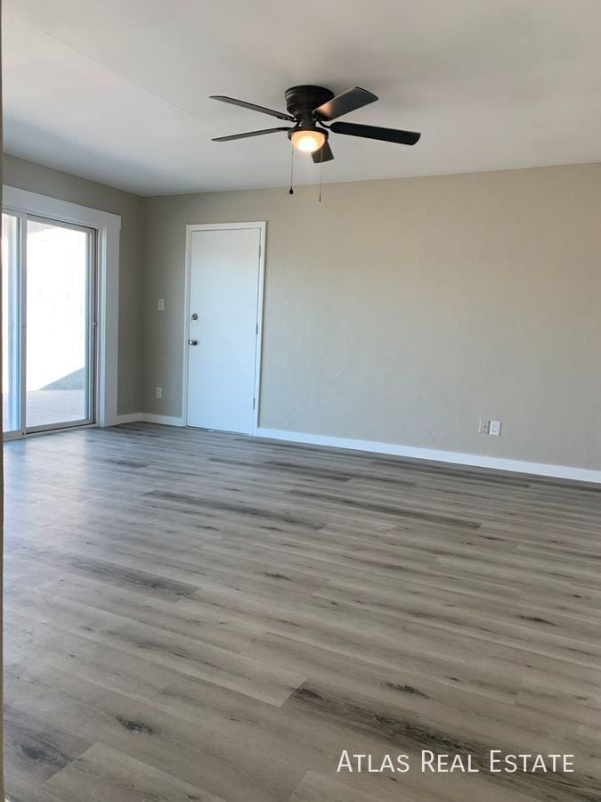 Building Photo - 4624 E Almeria Rd