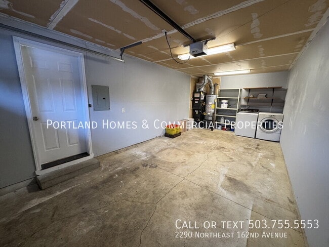 Building Photo - 2290 NE 162nd Ave