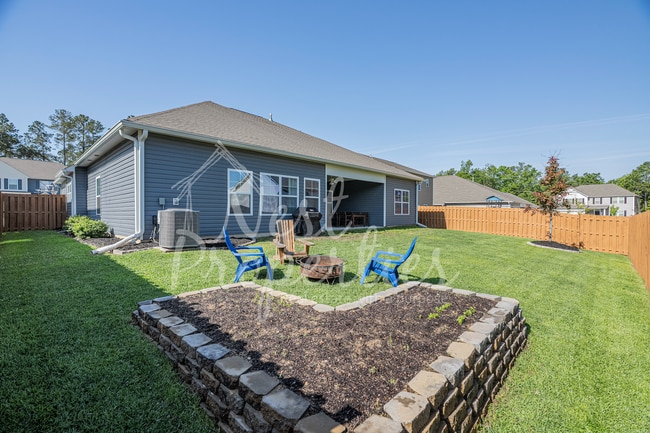 Building Photo - 428 Baymont Dr