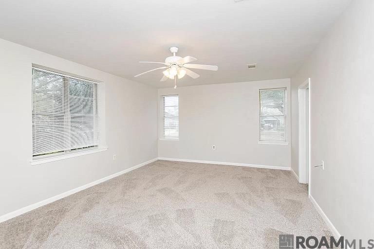 Building Photo - 1725 April St