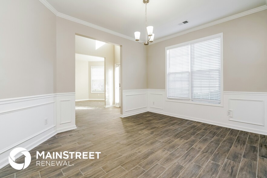 Building Photo - 3055 Highgreen Trail