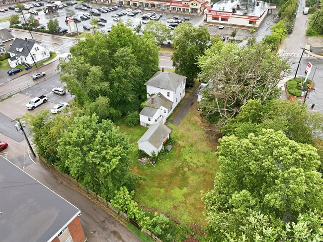 Building Photo - 457 N Franklin St