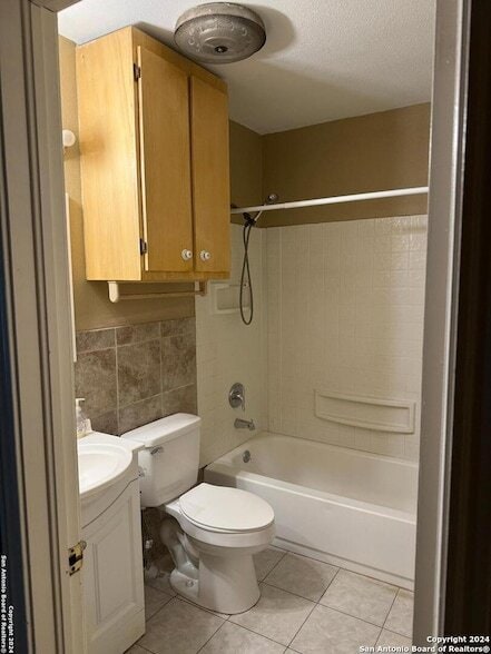 Building Photo - 1011 Alexander Hamilton Dr