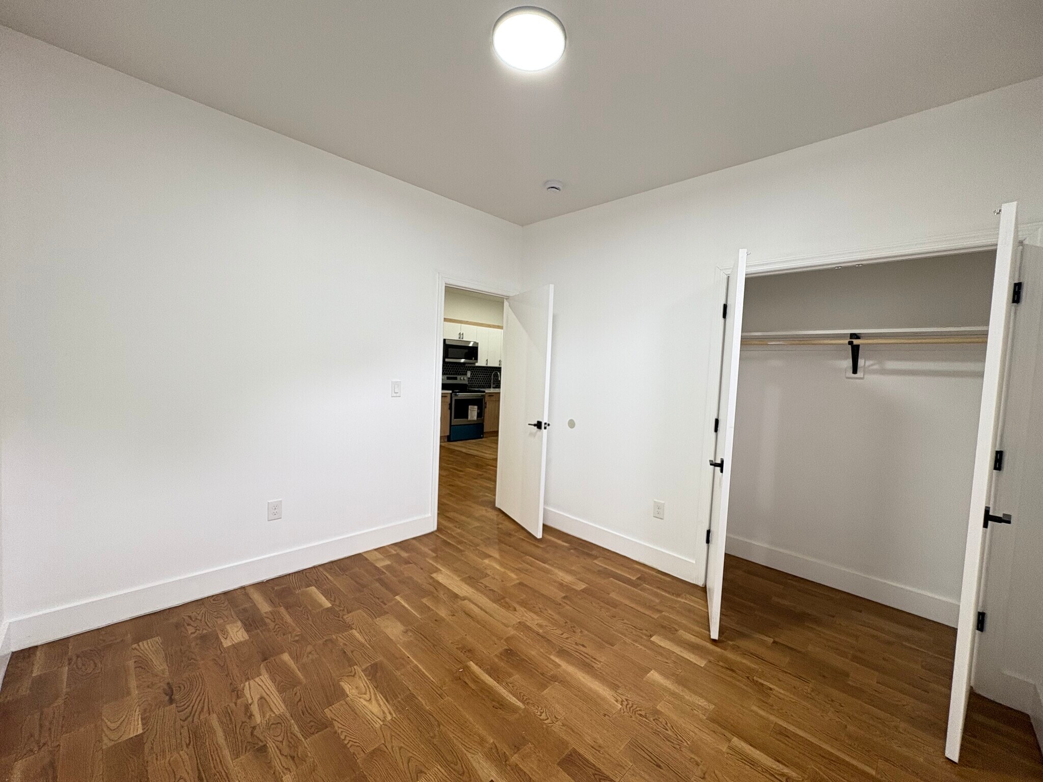 297 Osborne Terrace 1R - 291 Osborne Ter