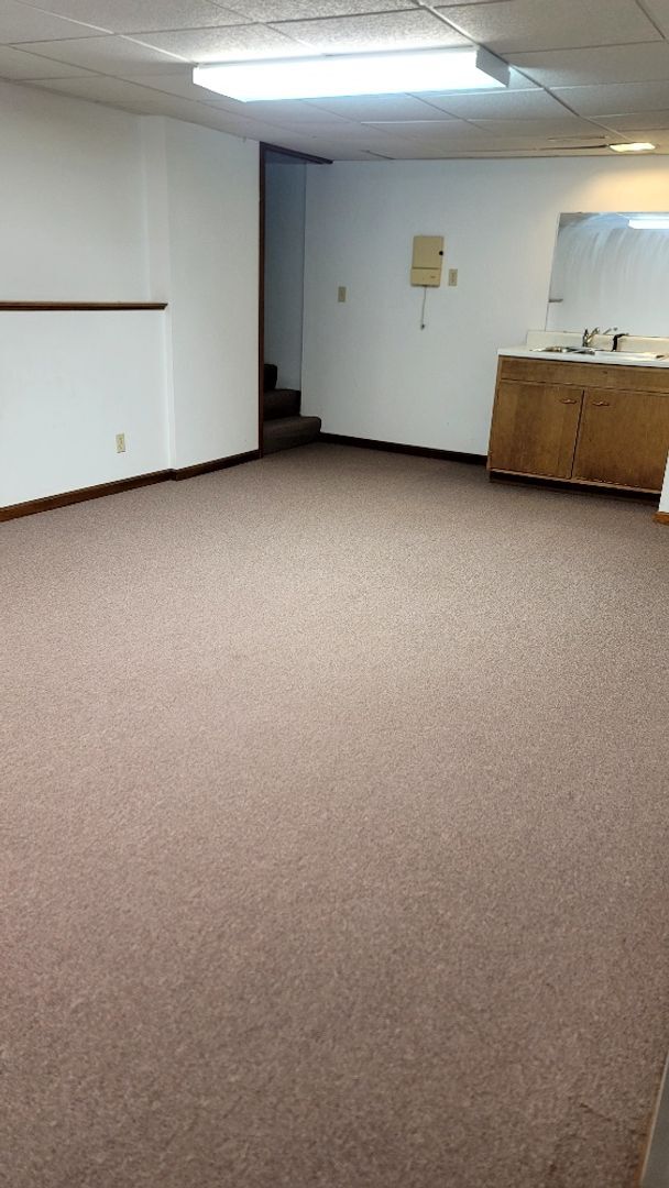 Building Photo - 1703 Lovers Lane Heights