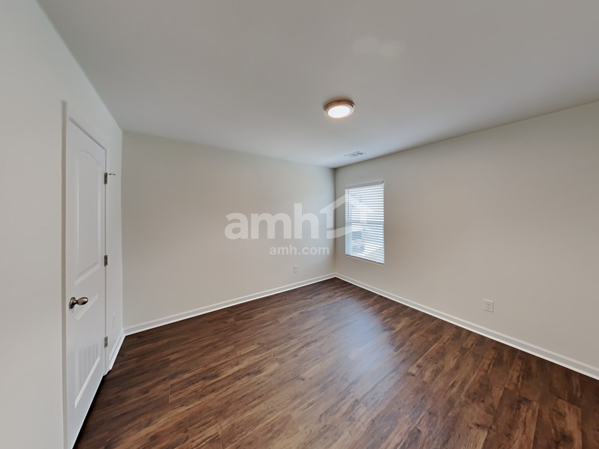 Building Photo - 631 Sunflower Dr