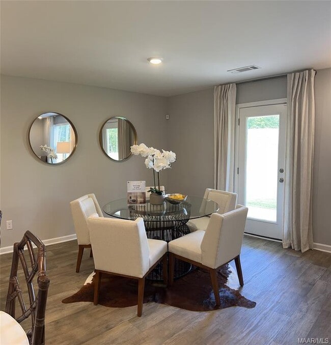 Building Photo - 7708 Shaddix St