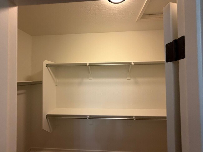 Building Photo - 2486 E Dulcinea Trail