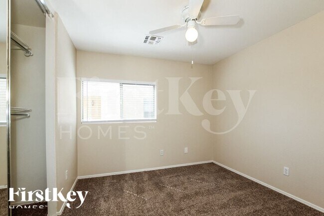 Building Photo - 15552 W Port Au Prince Ln