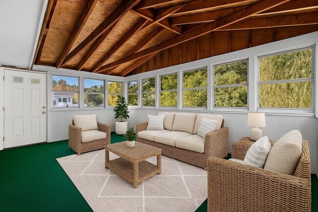 Building Photo - 193 Bonham Rd