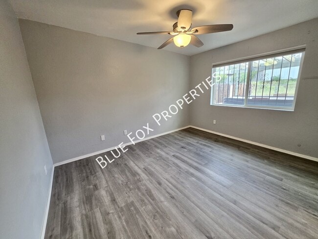Building Photo - 8340 E Fond Du Lac Dr