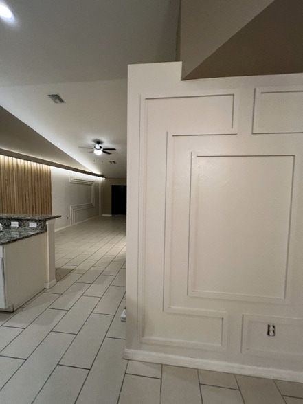 Building Photo - 4124 Skyline Blvd