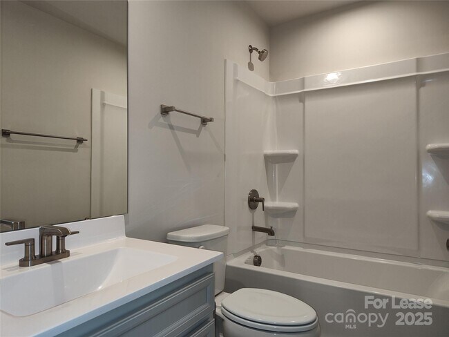 Building Photo - 6025 Fonsac Ln