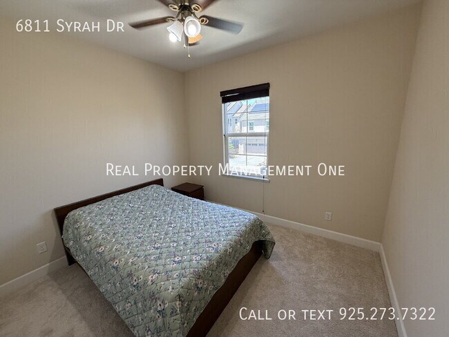 Building Photo - 6811 Syrah Dr