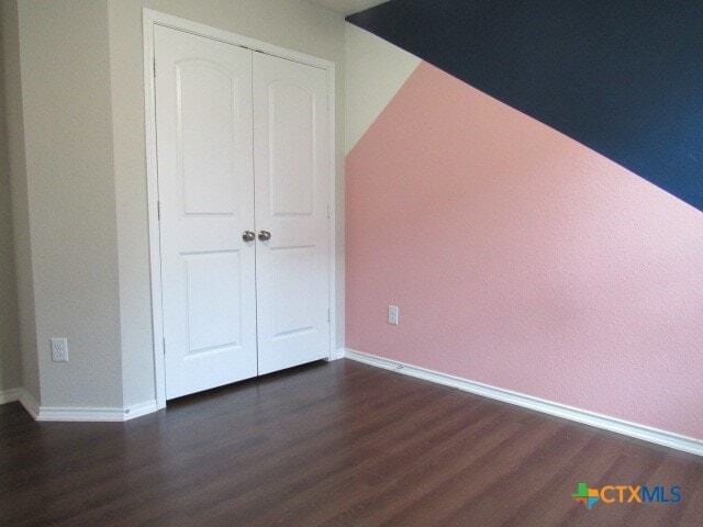 Building Photo - 613 Hobby Rd