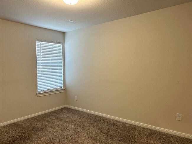 Building Photo - 4326 Pale Fox Ln