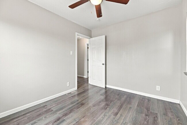Building Photo - $2,220.95 with $300 Off the first month's rent, 2 Beds - 2 Bath, Duplex in Denver with Washer and...