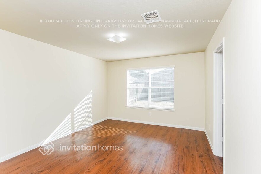 Building Photo - 18723 N Lyford Dr