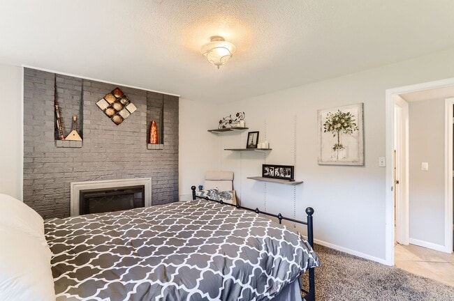 Building Photo - 1628 Centaur Cir