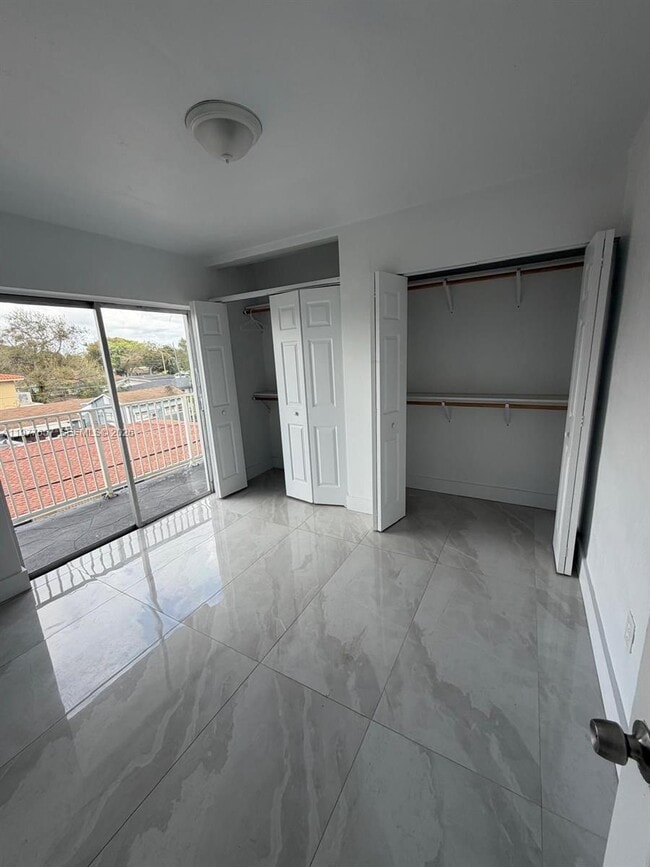 Building Photo - 3211 W Flagler St