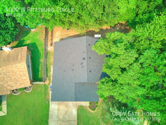 Building Photo - 4000 W Pittsburg Cir