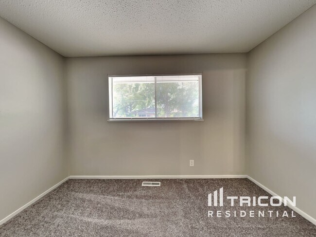 Building Photo - 2830 Judith Ln