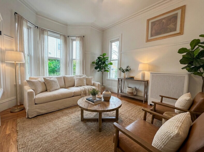 Building Photo - 4 Wabon St