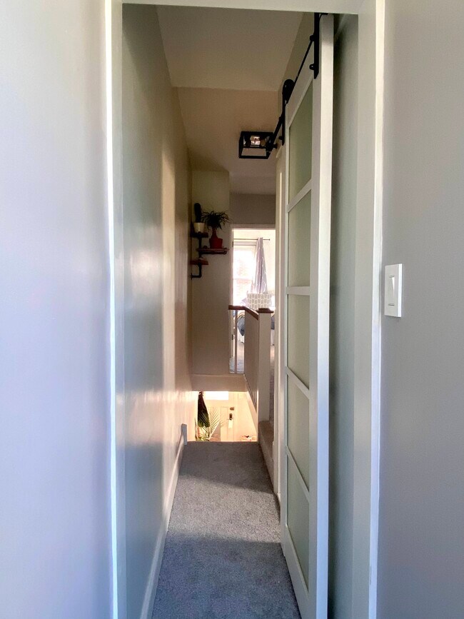 Building Photo - 2729 Reno St