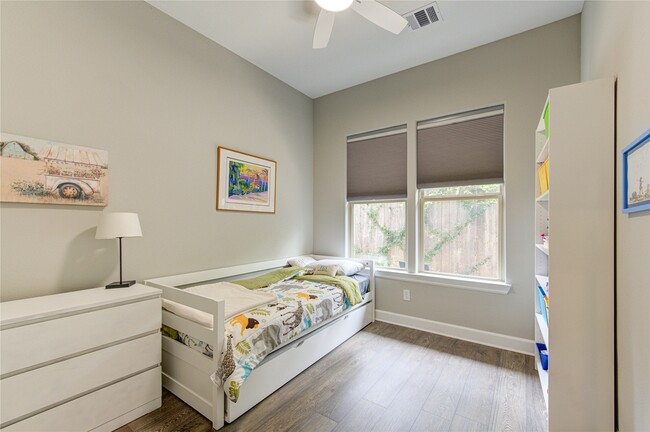 Building Photo - 5103 Royal Heath Dr