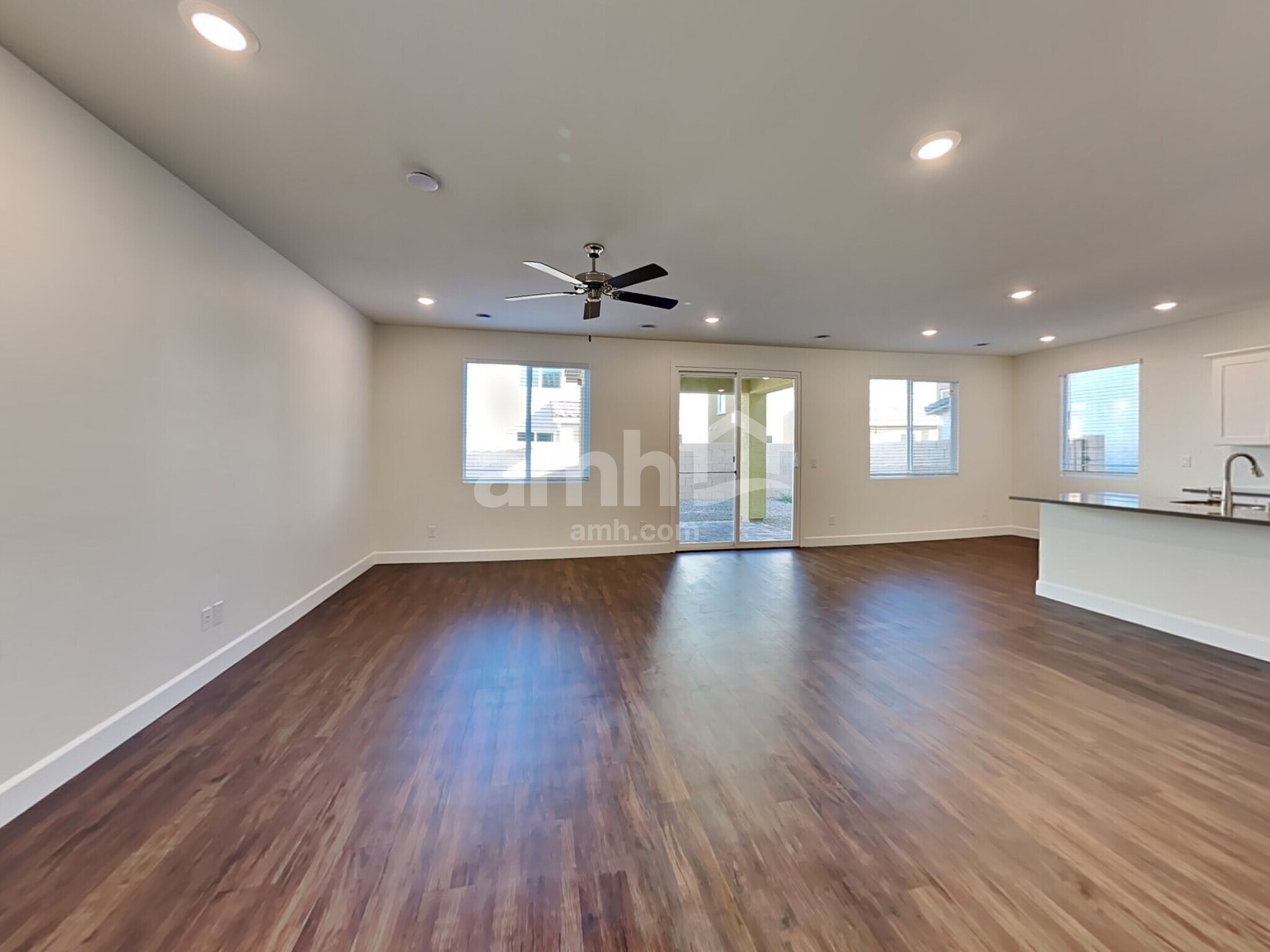 Building Photo - 8850 Carmine Cob Ave