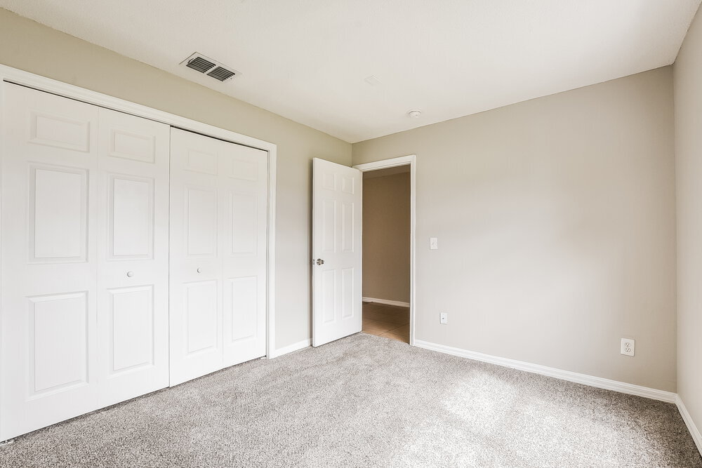 Building Photo - 12916 Los Alamitos