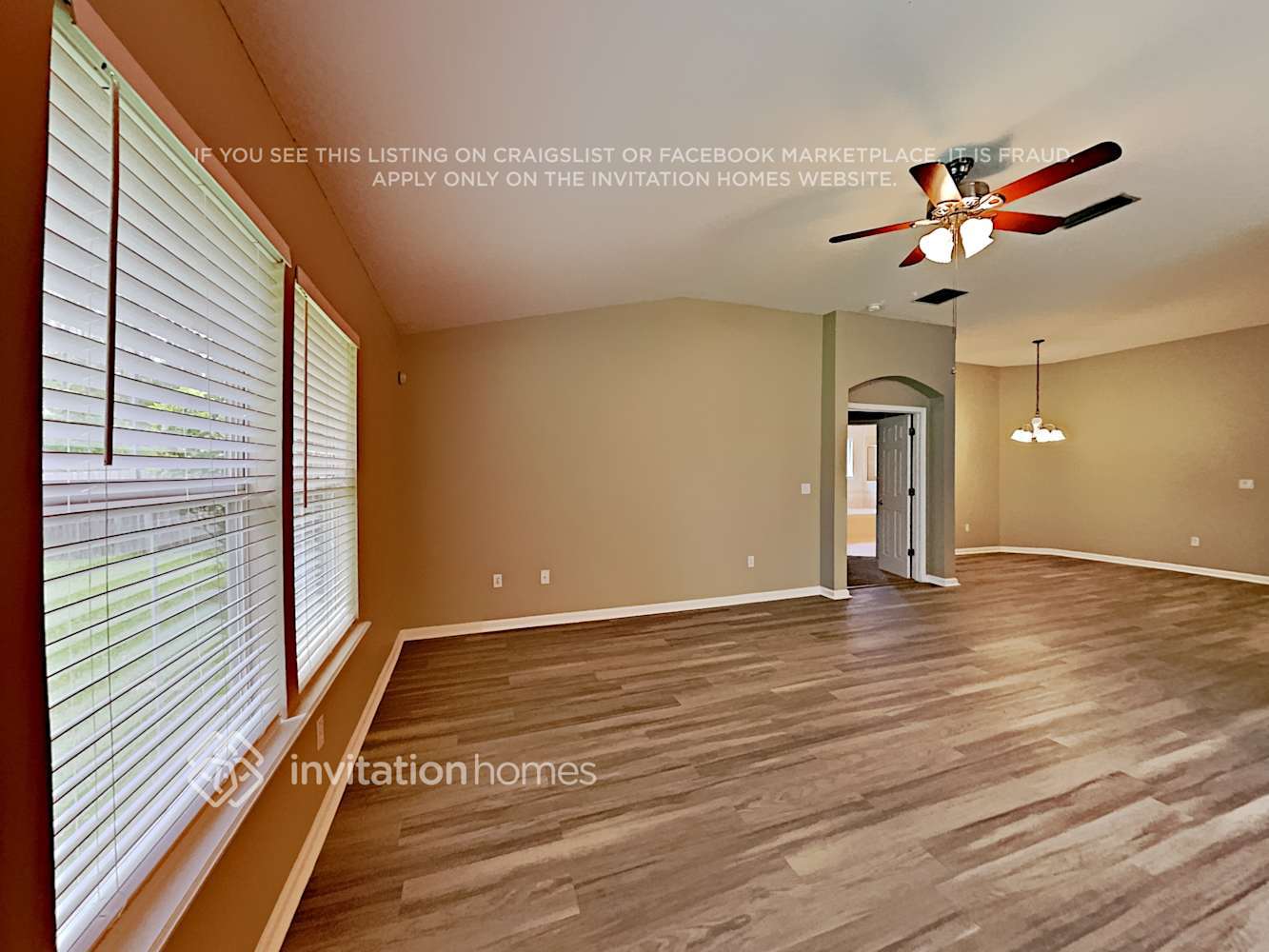 Building Photo - 3538 Old Village Dr