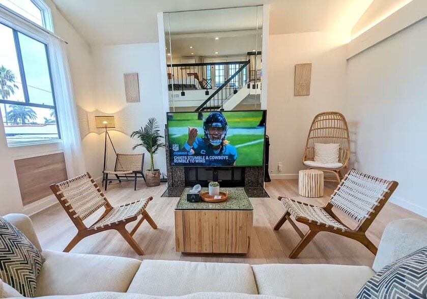 Building Photo - 1415 E Ocean Blvd