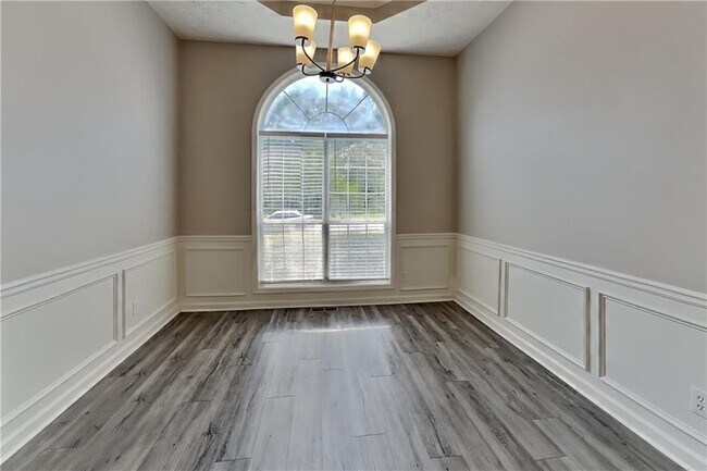 Building Photo - 1874 Manor Oak Ln NE