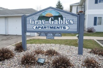 Building Photo - GRAY GABLES OF ALBERT LEA