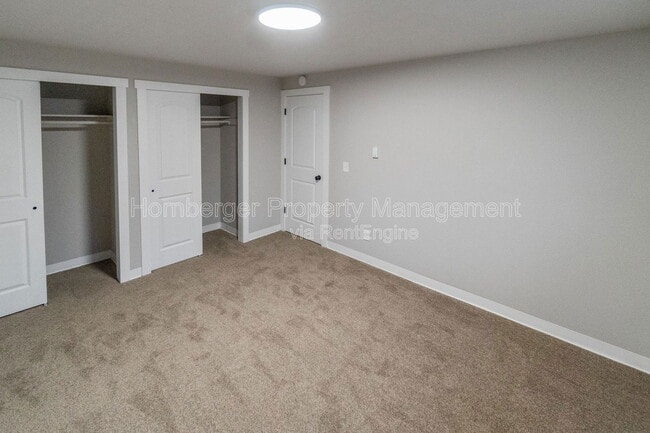 Building Photo - 508 E Rich Ave